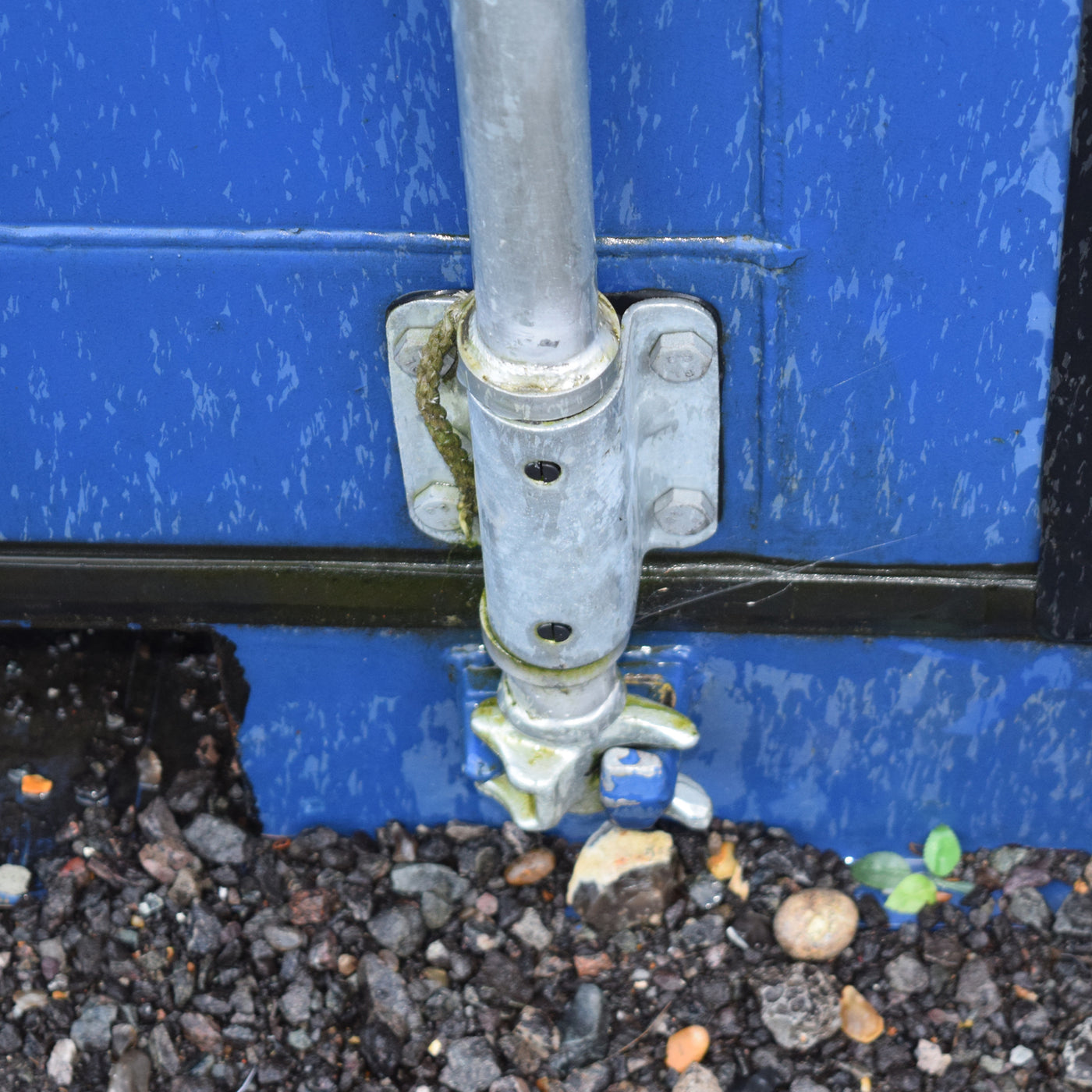 Door Cams for Shipping Containers - QCA - Quickfit Container Accessories