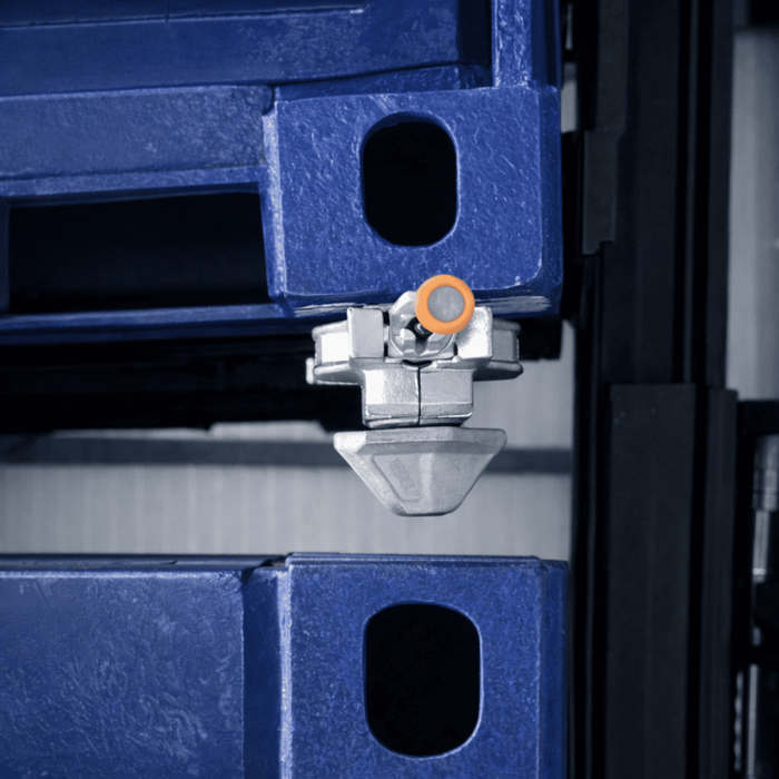 Shipping Container Semi Automatic Twist Lock Stacking Pin