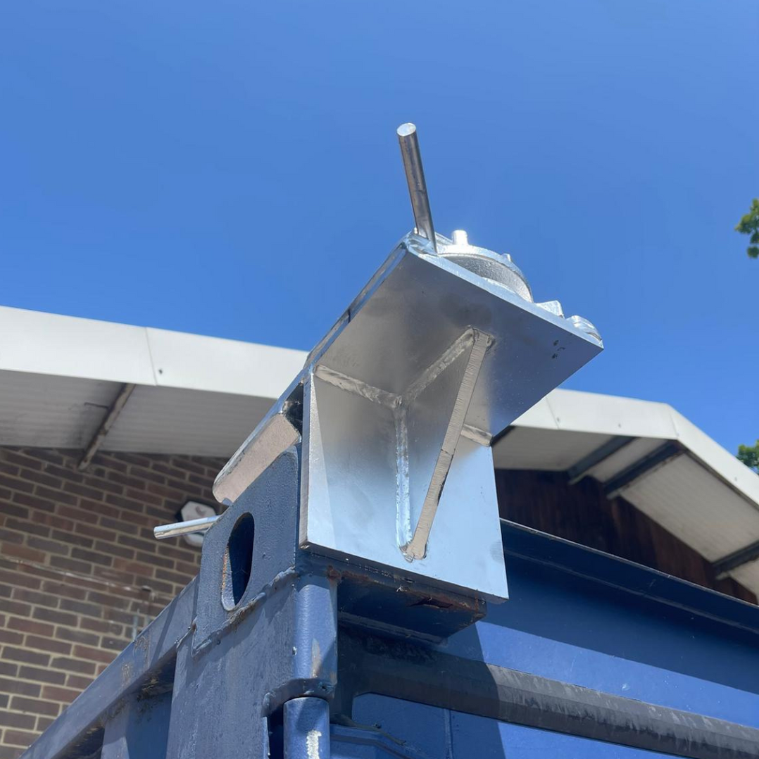 Shipping Container Offset Twistlock — Quickfit Container Accessories