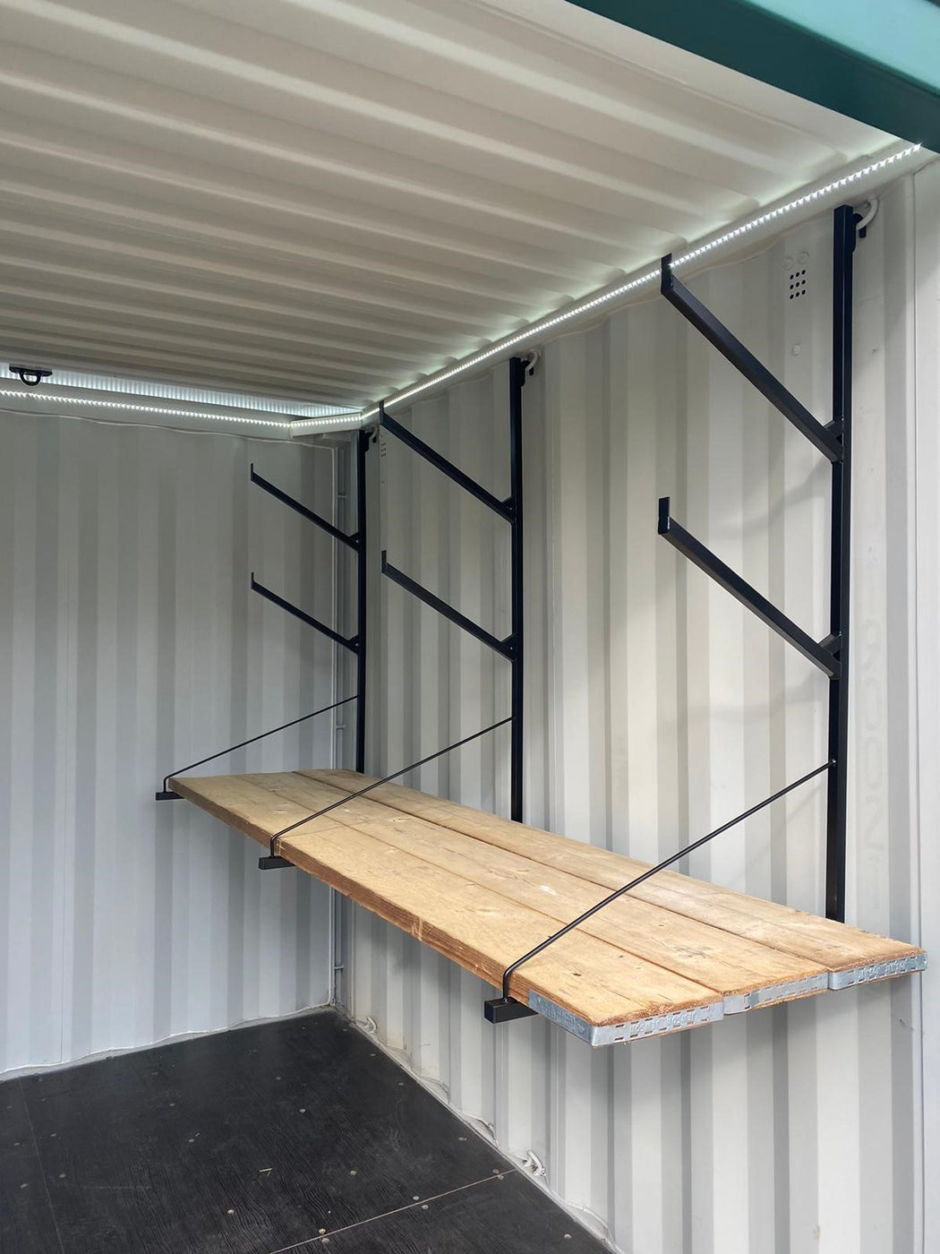 Container Weight Bench Work Bench with Pipe Rack for Shipping Containers - QFCA - Quickfit ...